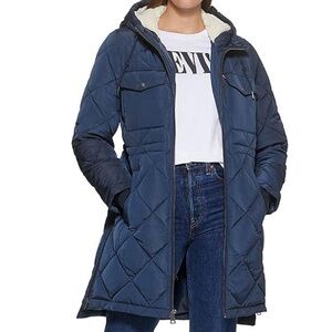 Levi's Women's Soft Sherpa Lined Diamond Quilted Long Parka Jacket